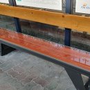 버스승강장 앞 이미지