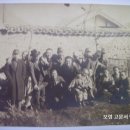 가족사진(家族寫眞) 화순면 계소리 마을 일가족이 설 명절을 맞아 촬영한 가족사진 (1944년) 이미지