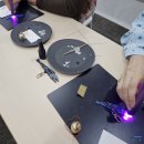 충주미래병원 | [충주/수안보] 암 재활 통합 병원에서,우리미래협회 '마중물'의 자개 공예 봉사 현장 열정을 담다.