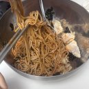 면사랑 만능비빔장 돈가스 비빔막국수