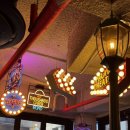 사평대로55길 97-5 | 강남 주차가능 대형카페 뉴욕지하철컨셉의 신논현역 드렁큰빈 베이커리 카페 내돈내산