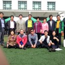 4월26일 한수초등학교 총동문행사장에서 한수초47회 입니다 이미지