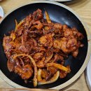 엄마손 돼지불백 이미지