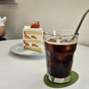 피유(PIU) | 경복궁역 카페 piu피유 : 딸기생크림케이크, 아이스 아메리카노