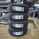니로 EV 타이어 사이즈 215/55R17 한국타이어 웨더플렉스GT 장착하다 이미지