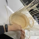 자연을 엮는 라탄공예 이미지