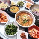 진이랑현이 | [부산 영도 맛집] '진이랑 현이' - 보리밥보다 동태탕이 더 유명한 남항 시장 줄 서는 식당