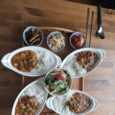 나무사이로 햇살이 이미지