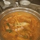 돼지고기 김치찌개는 정말 맛있어