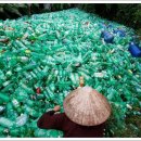 중국의 폐플라스틱 수입 전면 금지로 동남아시아가 폐기물 처리장으로 바뀌고 있다 이미지