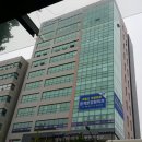 예배당 앞에 저 건물 이미지