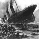 침몰하는 타이타닉호에서 하선을 거부한 사람들... 이미지