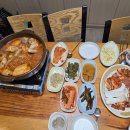 전통한옥 초가집 이미지