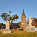 성당포구나바위성지둘레길 | 익산 여행 코스 추천: 나바위 성지 성당 망금정에서 바라본 평야의 평온함