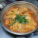 꿀꿀뒷고기 이미지