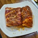 옥돌집 | 서울대입구 오래된 현지인 맛집 숯불돼지갈비 육회 옥돌집 내돈내산 후기