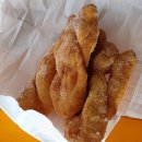 찹쌀꽈배기 이미지