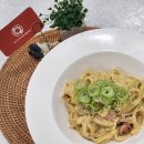 집에서 즐기는 레스토랑 요리 이미지