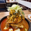 1인자감자탕 독산점 | 압도적인 비주얼과 푸짐함 청년감자탕순대국 독산점 방문기