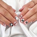 뉴쎄일마트 | 화곡동 화곡네일 추천 [네꼬네일]에서 키치하고 귀여운 아트 후기