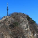 [진경수의 자연에서 배우는 삶의 여행] 鷄龍黃地의 神秘 가득한 계룡산의 줄기, 향적산 이미지