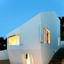 언덕위에하얀집 이미지