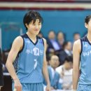 미소짓는 체육관 이미지