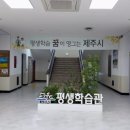 일상을 기록하는 수채 펜드로잉 이미지