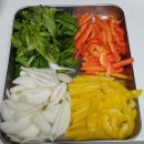 쫄깃한 능이버섯 소고기 잡채 이미지