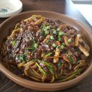 황궁쟁반짜장 이미지