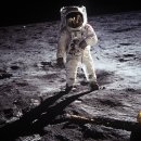 암스트롱의 1969년 아폴로 11호 달착륙이 사기?? 이미지