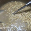 엄니칼국수 - 김해시 율하3로 38 | 엄니칼국수
