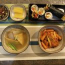 Autumn Garden 12 Fish Restaurant 4월 11일(화요일)부터 4월 13일(목요일)까지 분식세트(김밥, 떡볶이, 오뎅탕) 판매합니다. 이미지