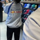 뉴에라모터스포츠 | 레드불 뉴에라 콜라보 구매 후기 ! 매장 입고 ❤️ 착용샷 / 레드불 유니폼 , f1 레드불 굿즈 구매후기...