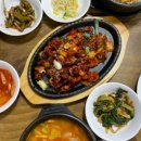 궁전김치찌개 이미지