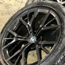 BMW G30 845M 블랙 정품 19인치 휠타이어판매 이미지