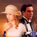 위대한 개츠비 The Great Gatsby, 2001 제작 미국, 영국 | 드라마 감독로버트 마르코비츠 출연미라 소르비노, 토비 스티븐스, 폴 러드, 마틴 도노반 이미지