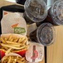 수원-1955 | 맥도날드수원탑동DT점 해장버거로 1955추천♥️ 치즈버거,슈비버거 먹은 후기