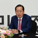 새카만