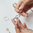 블룸네일(BLOOM NAIL) | Killcollin" 신세계 강남 | 로제반지,정국반지,베카블룸 반지 | 반지 하나로 네손가락에 낄 수 있는 매직