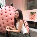 용산-현장-729 | 어반 소피스티케이션 팝업 다녀왔어요! 딸기 오브제 + 힙한 셀럽 총출동 후기