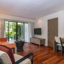 (주)로터스인터네셔널 이미지