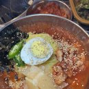돼지팔오