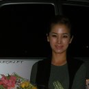 온달문화축제기념 CJB가을음악회녹화10월 5일 충북단양초등학교 금요일 저녁7시3ㅇ분 하여간님 꽃다발 감사해요,,,안다미님 행복한 모습^^ 이미지