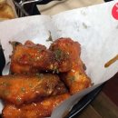 네키드윙즈