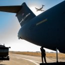 차기 수송기는 C-5와 C-17을 동시에 대체할 것 이미지