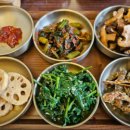 돼지가 미소지을때 이미지