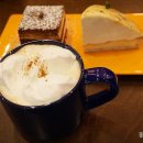 사랑을 볶는 카페 이미지