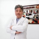 디자이너 손끝에서 열리는 두피 순환의 길: 5대 핵심 혈점과 근막 림프 테라피 이미지