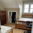 Nice room available on Dec 1st with private washroom in Downtown East York 이미지